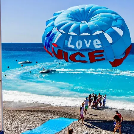 Апартаменты Sea View- Easy Booking Ницца